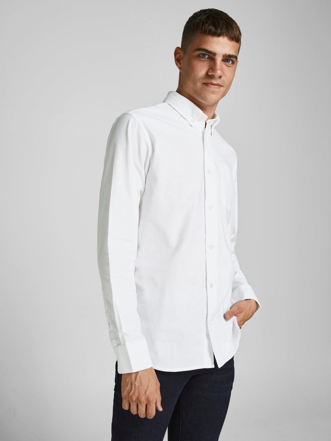 Camisa algodón orgánico blanca con bolsillo-JPRBLUBROOK